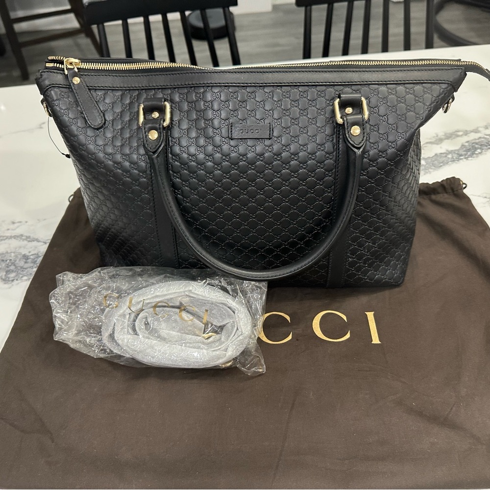 Gucci Convertible GG
Microguccissima Leather Satchel...